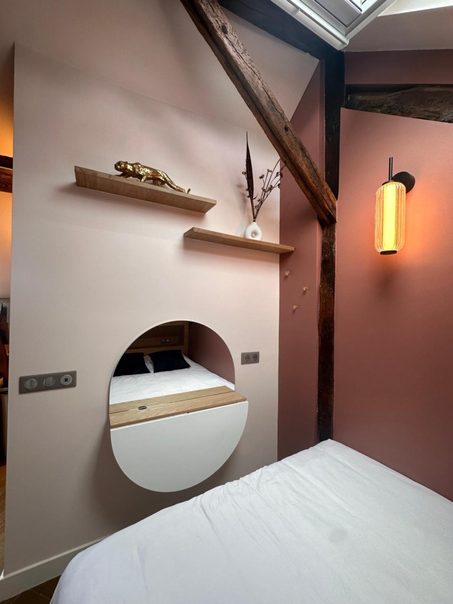 Nid D'Amour Sous Les Toits ! Honfleur Kültér fotó
